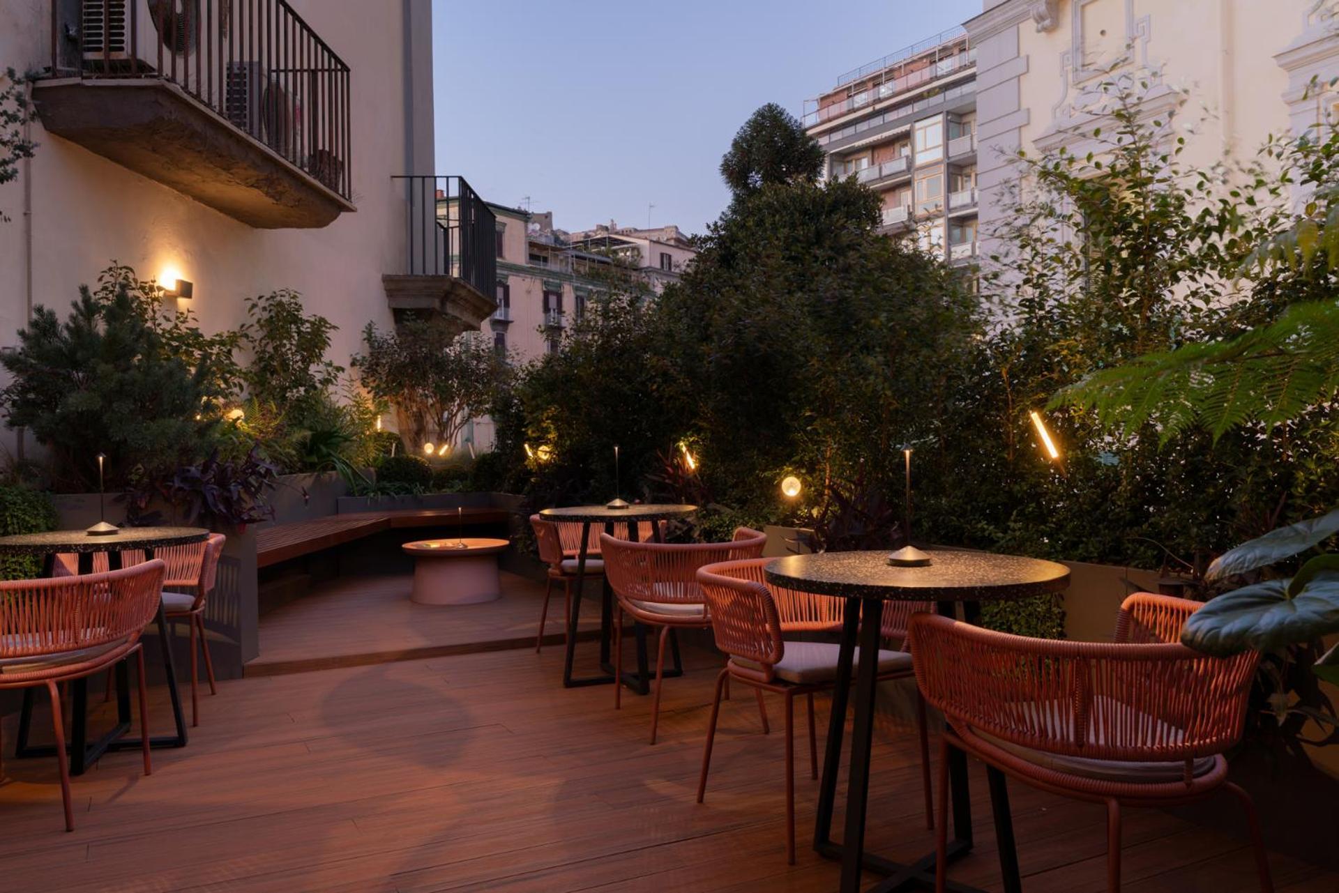 Agra Suites Napoli Ngoại thất bức ảnh