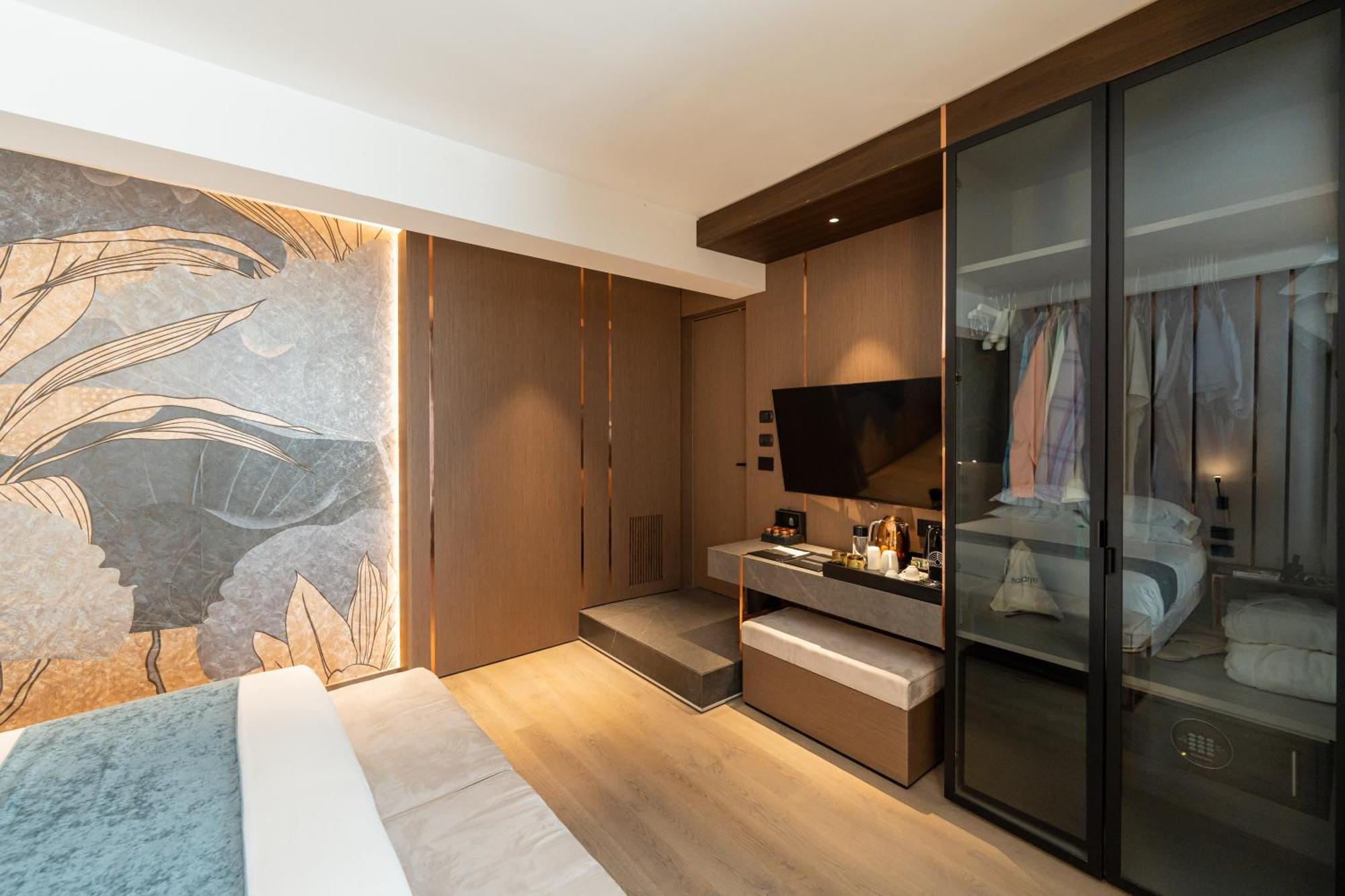 Agra Suites Napoli Ngoại thất bức ảnh